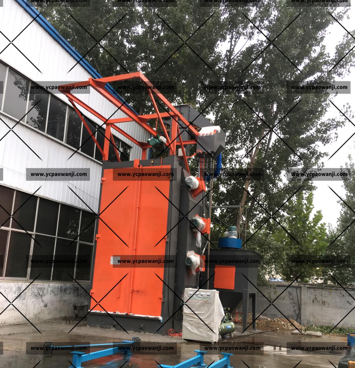 鹽城：Q37100吊鉤式拋丸機(jī)清理大型工件，重型工件效果